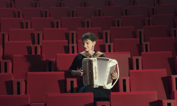 Accordéoniste, animations musicales, Véronique Rénier 4