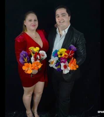 Mika'Anim, Magiciens, Chanteurs new