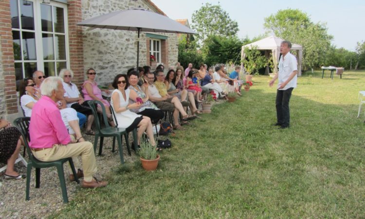 Lecture musicale, Les colporteurs de plaisirs