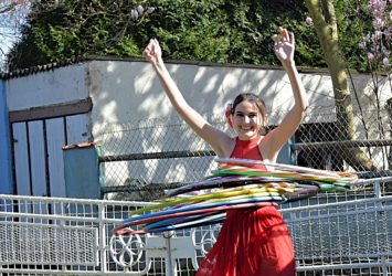 Artiste de hula hoop