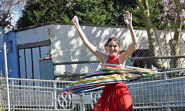 Artiste de hula hoop