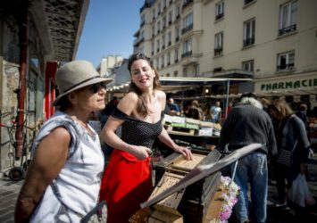 Chansons à l’orgue de Barbarie, L'enjoliveuse 5