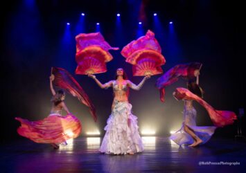 Danseuse orientale, spectacle Mille et Une Nuits avec Clara Farah 1