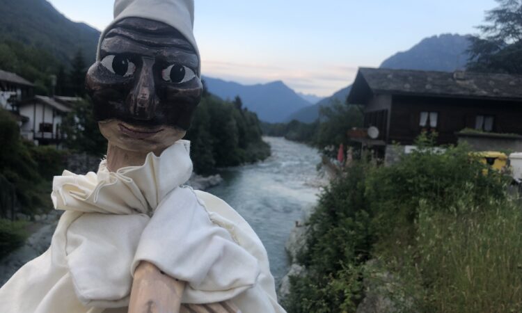 La chanson de Pulcinella, spectacle de marionnettes à gaine pour tout public EHPAD er résidences senior - 1